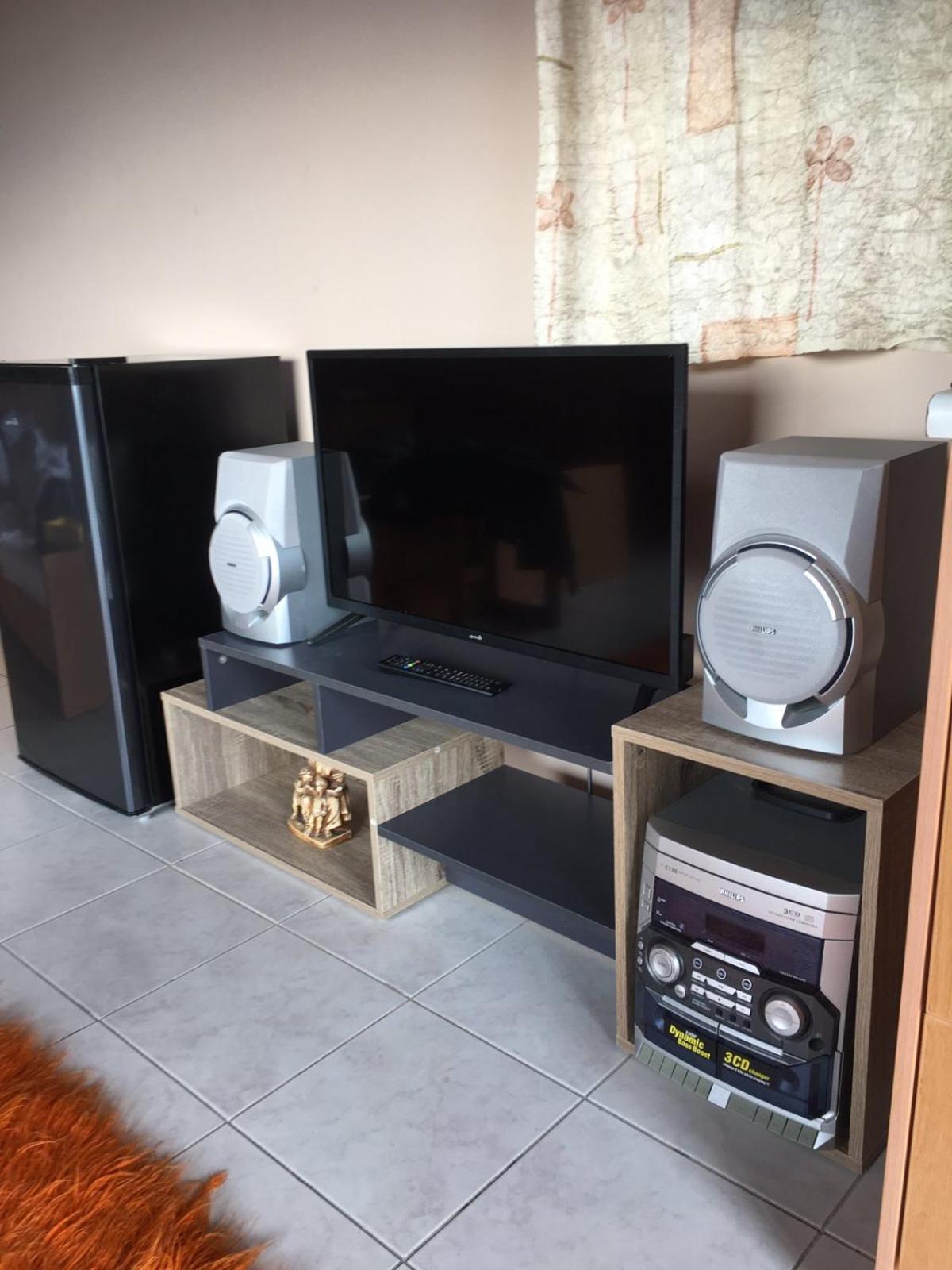 Penthouse Studio Next To The Sea ซาลามีส ภายนอก รูปภาพ